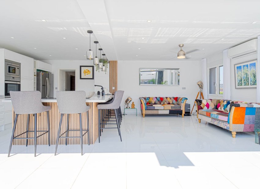 Revente - Villa - Orihuela Costa - Villamartin