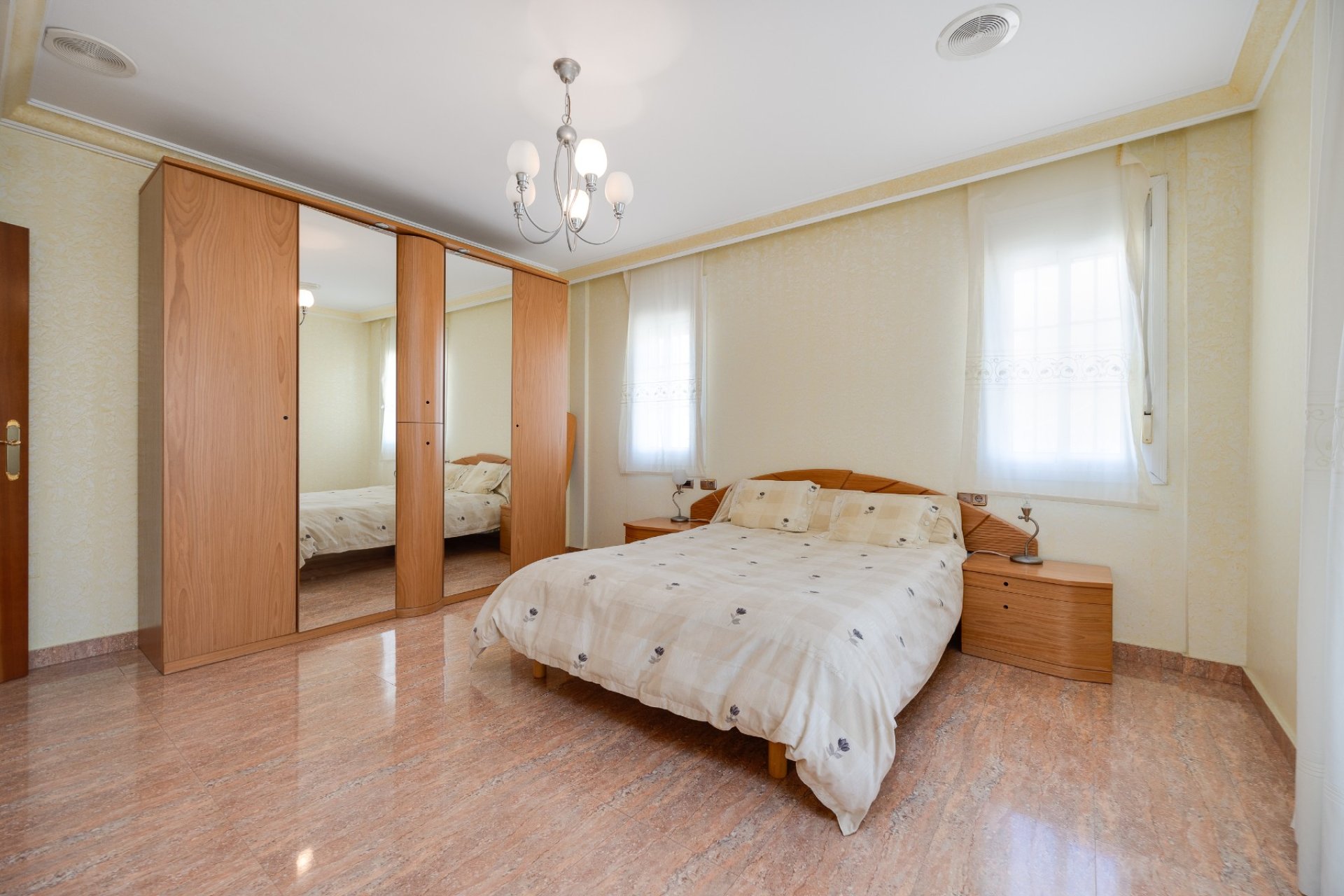 Revente - Villa - Orihuela Costa