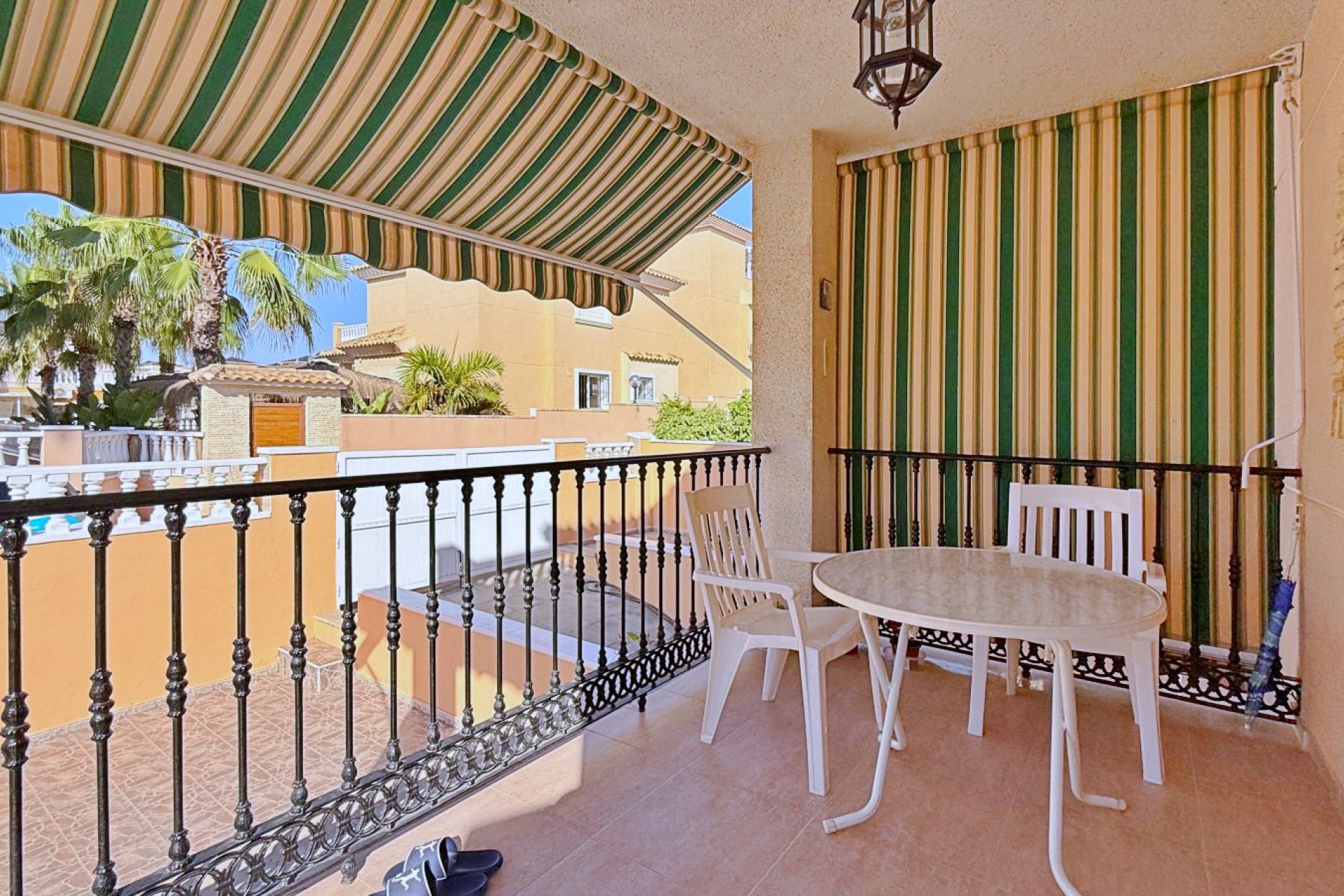Revente - Villa - Orihuela - Orihuela Costa