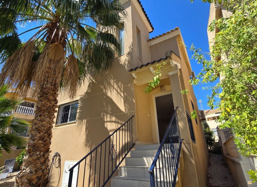 Revente - Villa - Orihuela