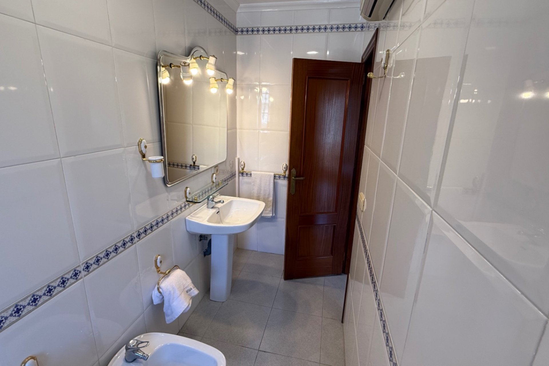 Revente - Villa - Orihuela