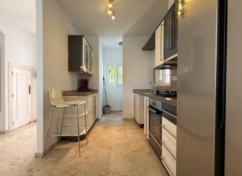 Revente - Villa - Orihuela