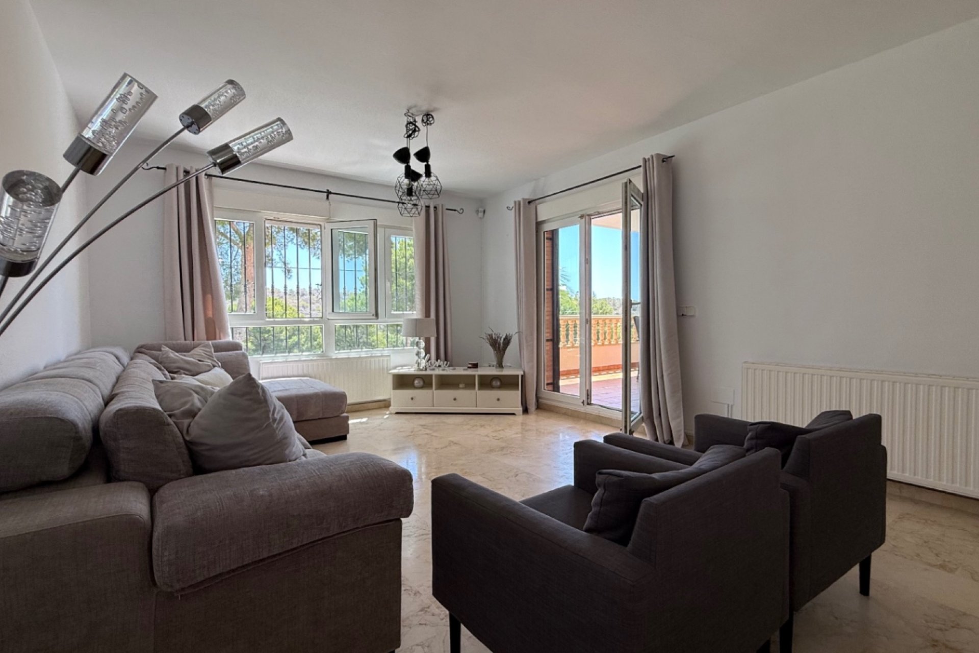 Revente - Villa - Orihuela