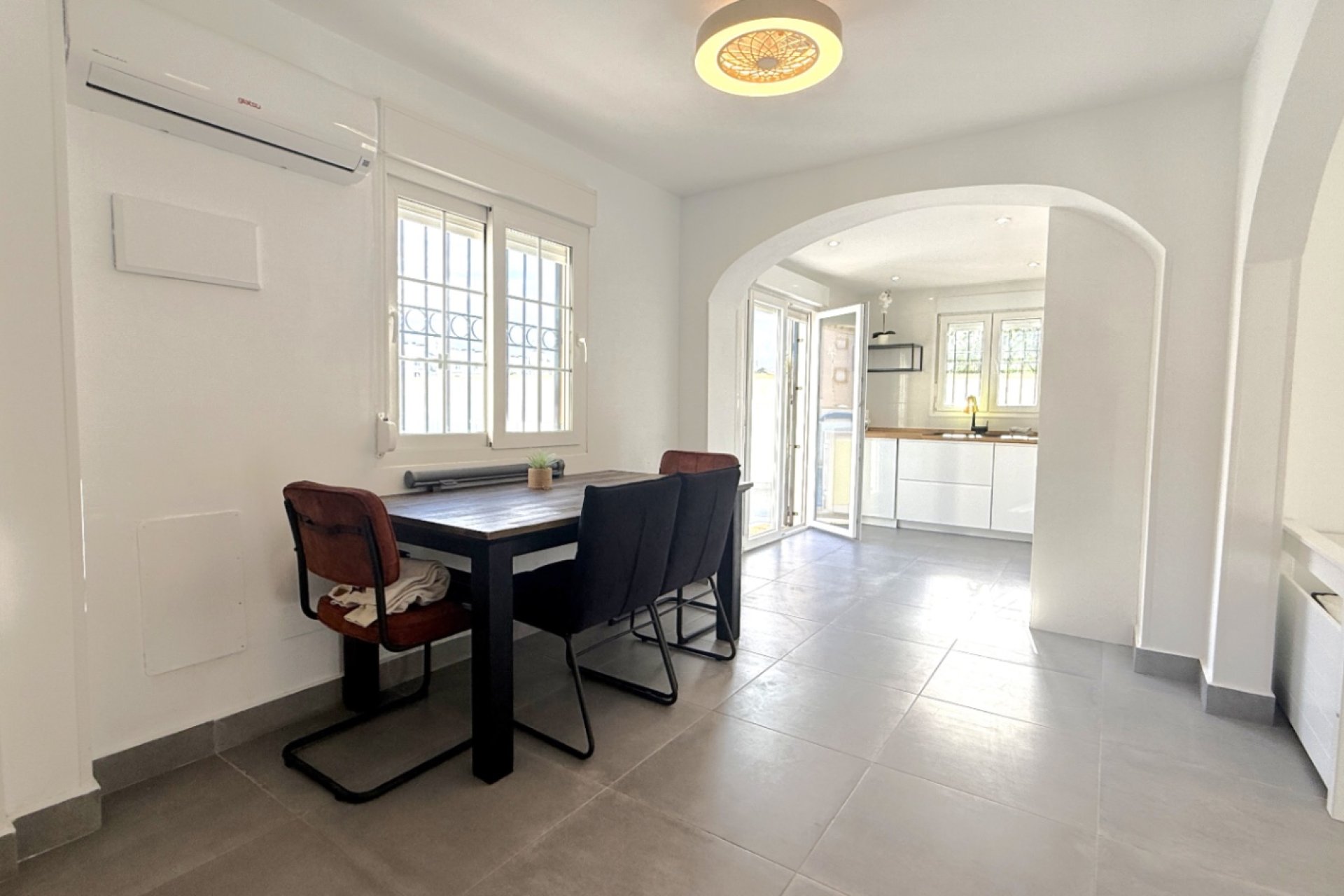 Revente - Villa - Orihuela