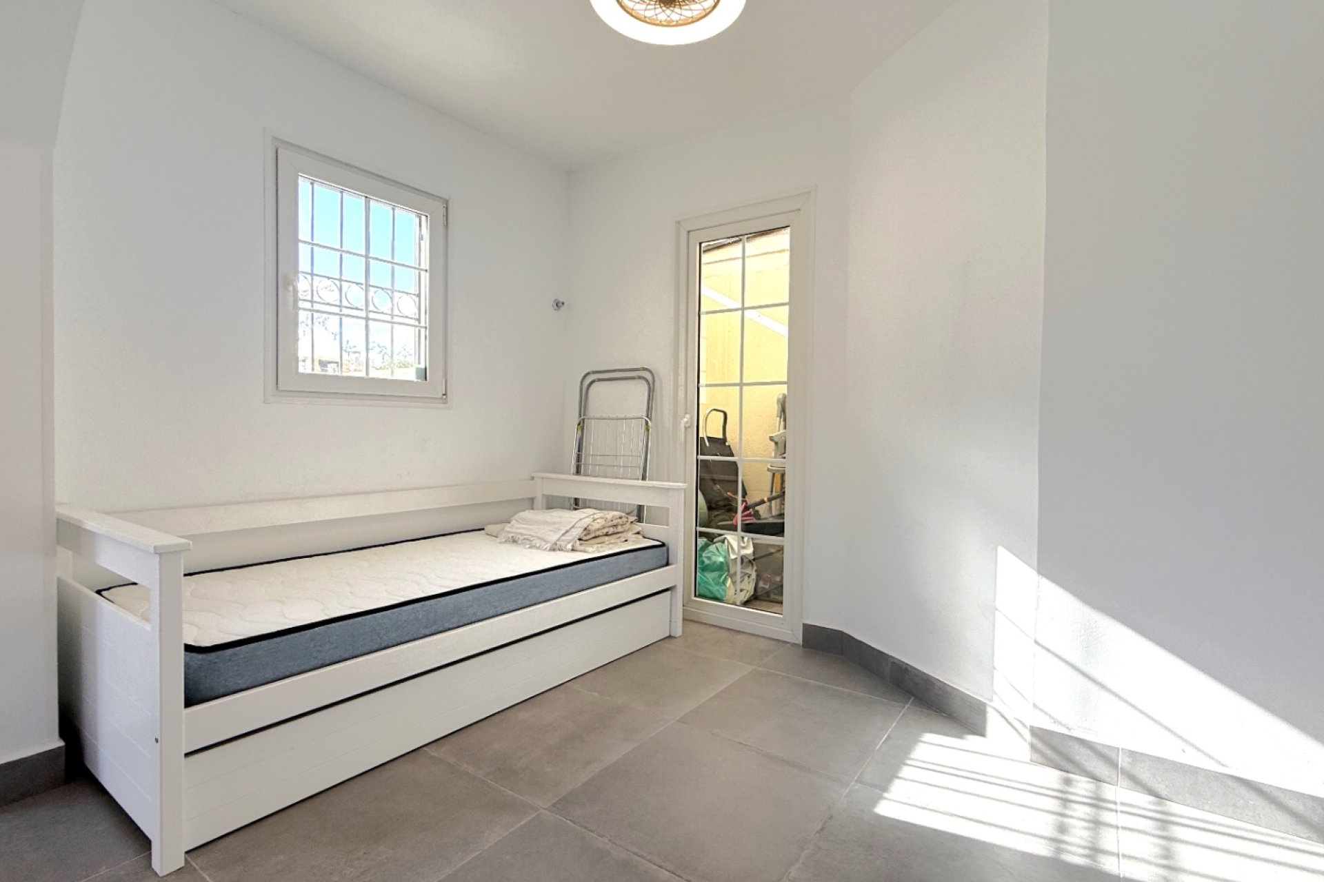 Revente - Villa - Orihuela