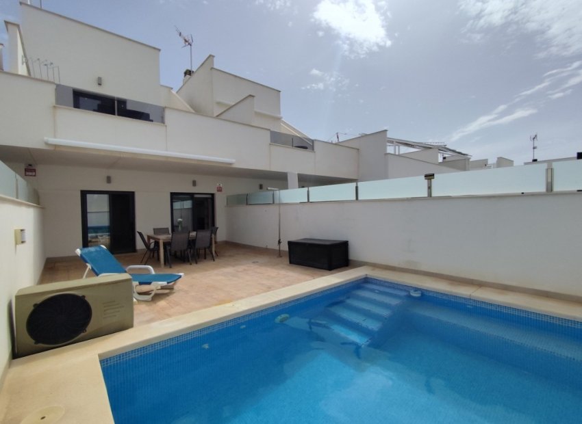 Revente - Villa - Pilar de la Horadada
