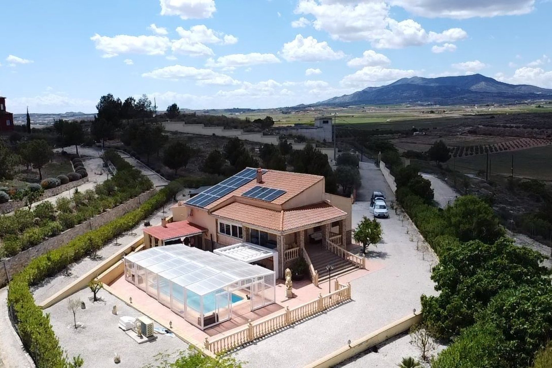 Revente - Villa - Pinoso