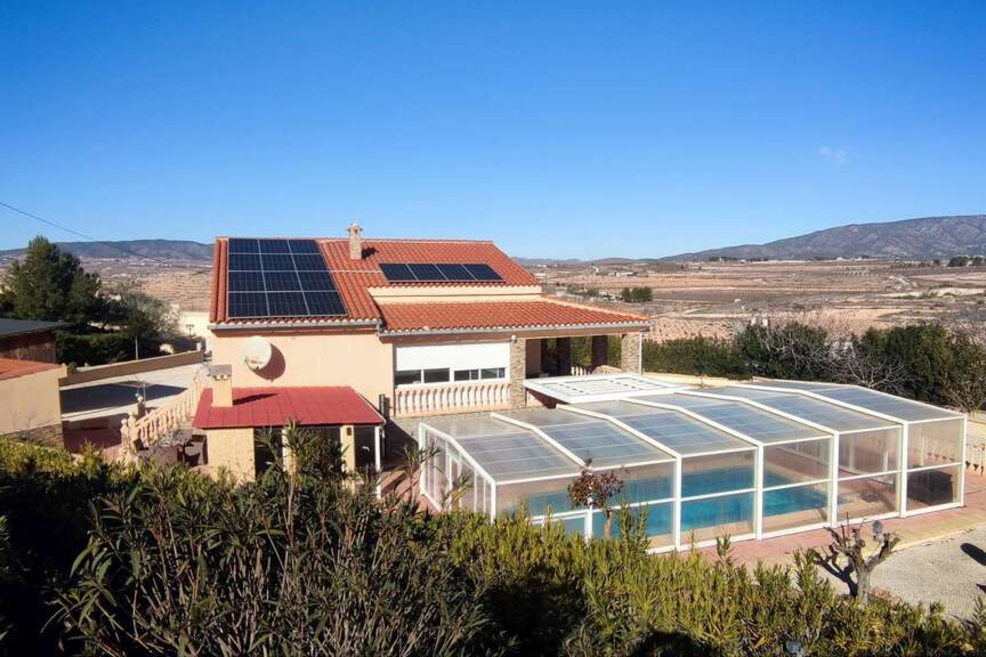 Revente - Villa - Pinoso