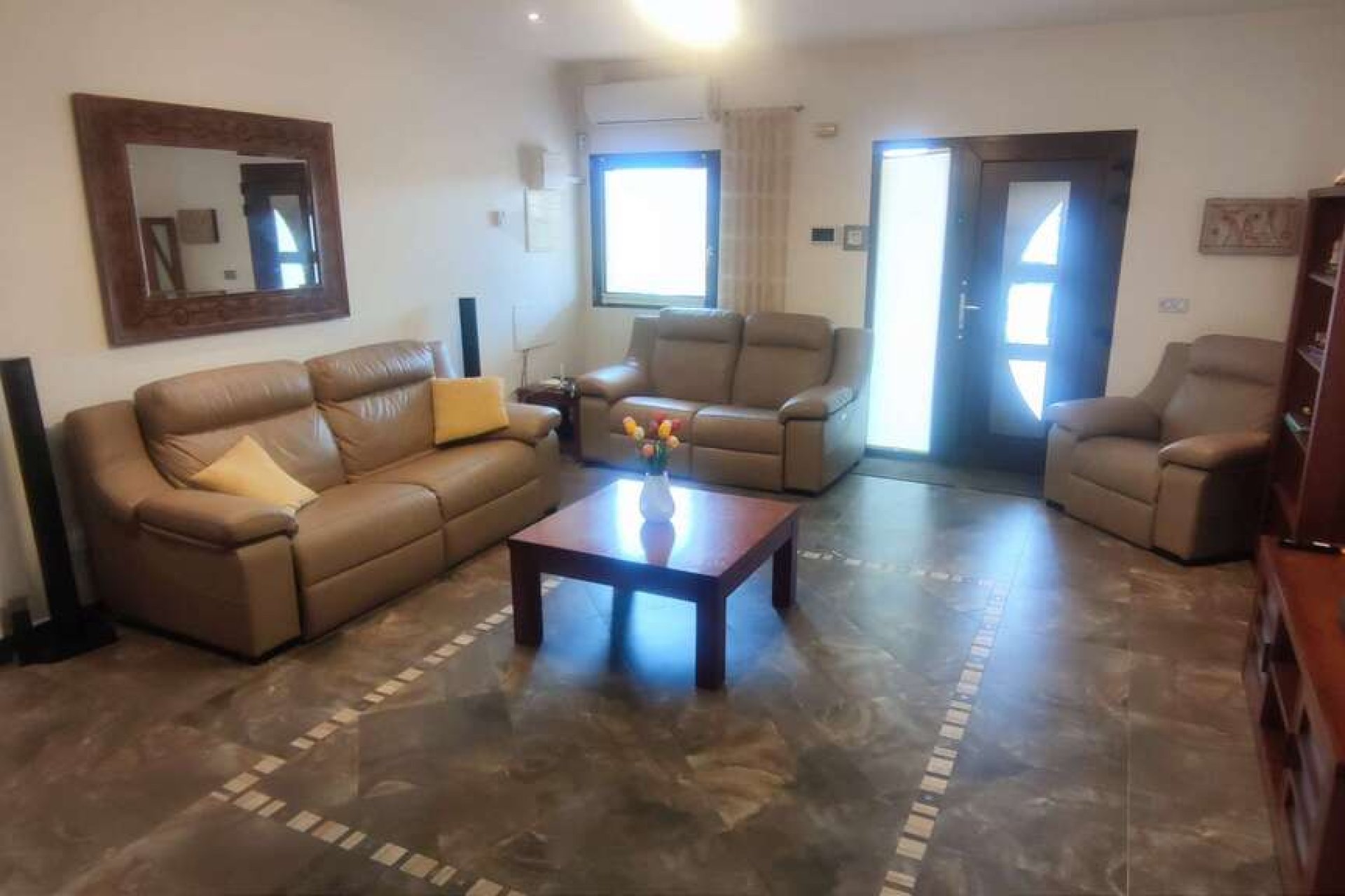 Revente - Villa - Pinoso