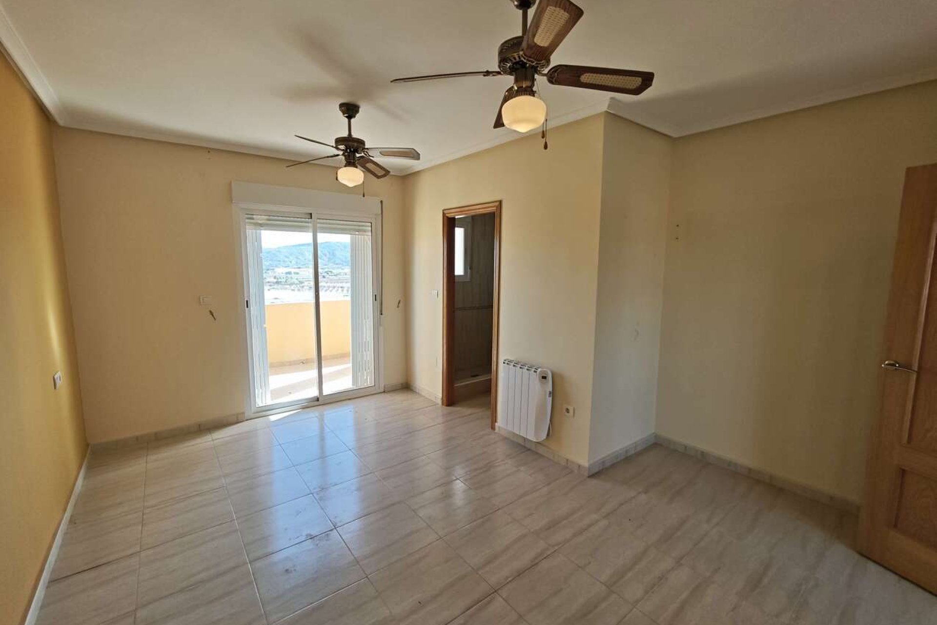 Revente - Villa - Pinoso