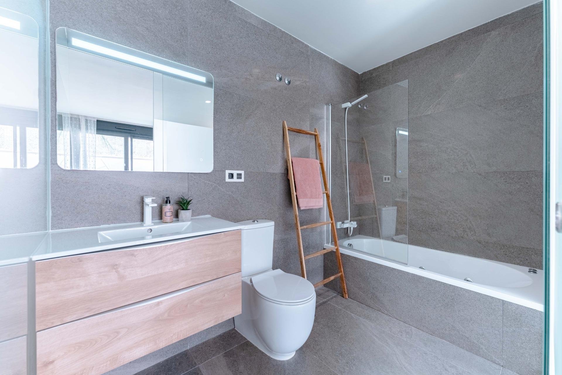 Revente - Villa - San Miguel de Salinas