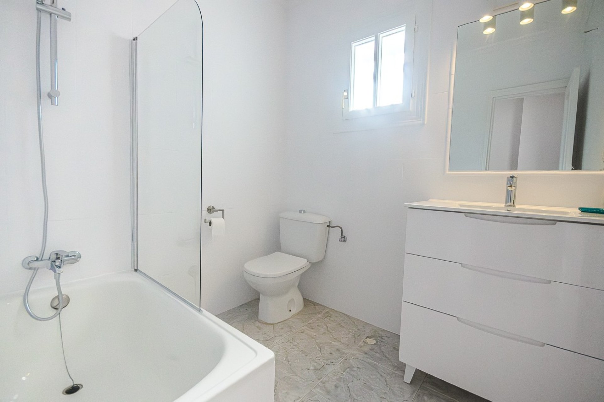 Revente - Villa - San Miguel de Salinas