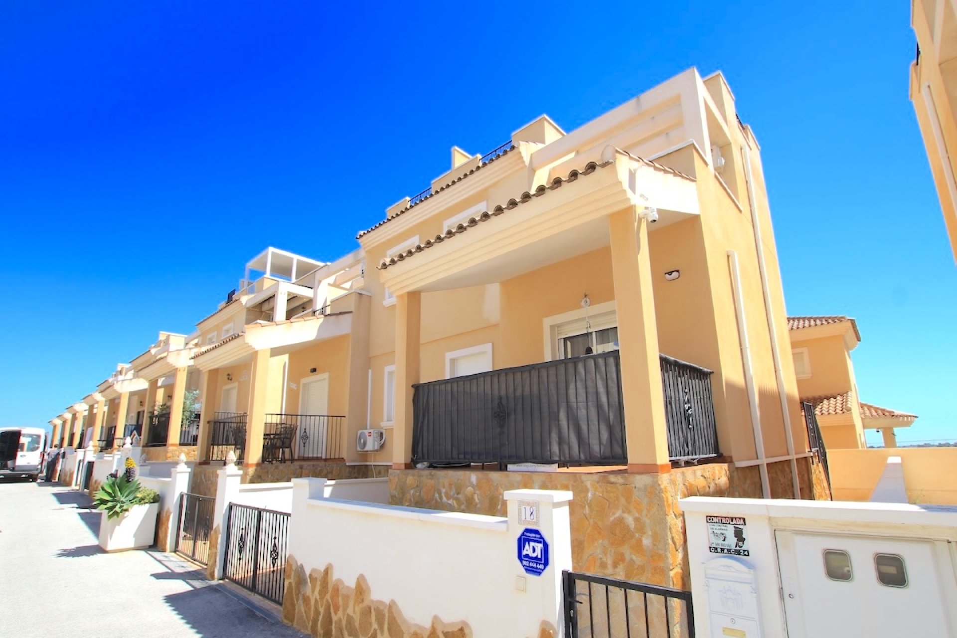 Revente - Villa - San Miguel de Salinas