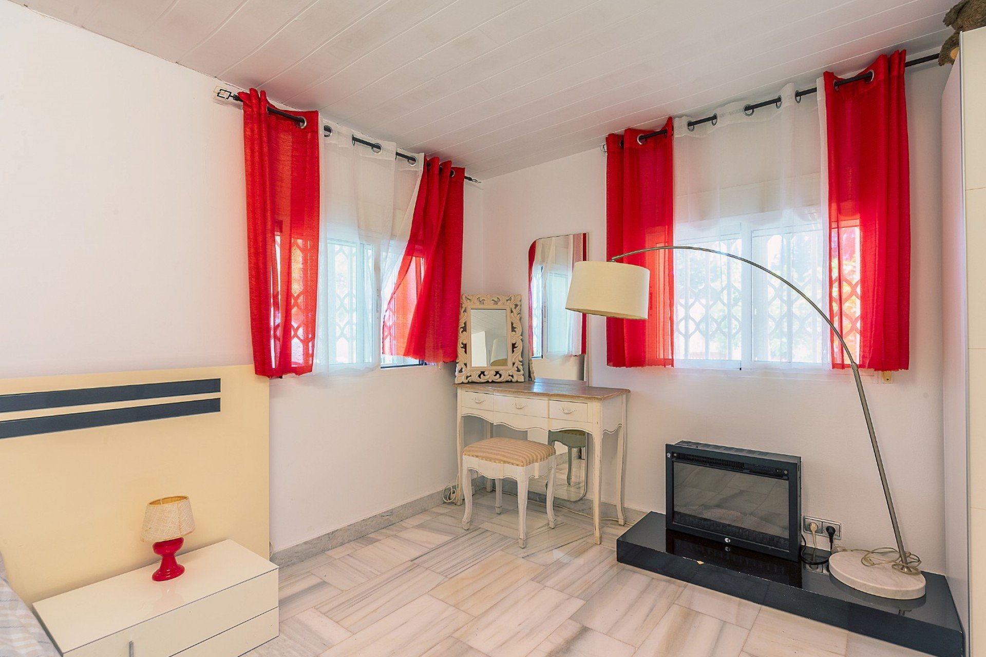 Revente - Villa - San Vicente del Raspeig