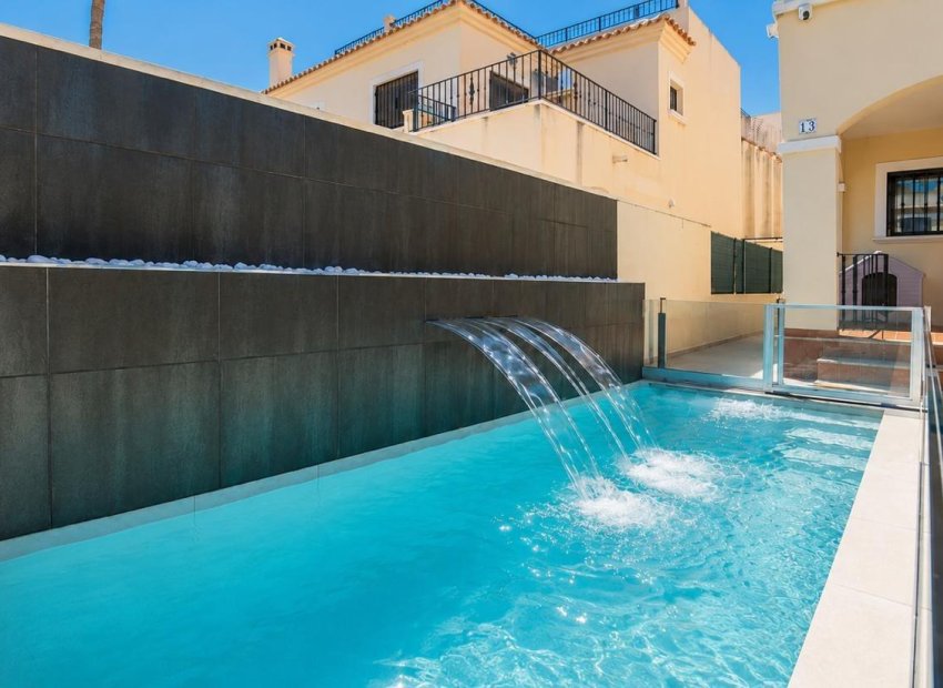 Revente - Villa - Torrevieja - Aguas Nuevas
