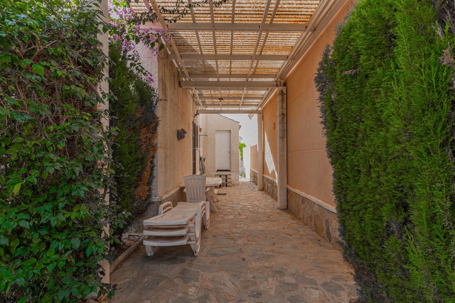 Revente - Villa - Torrevieja - El chaparral