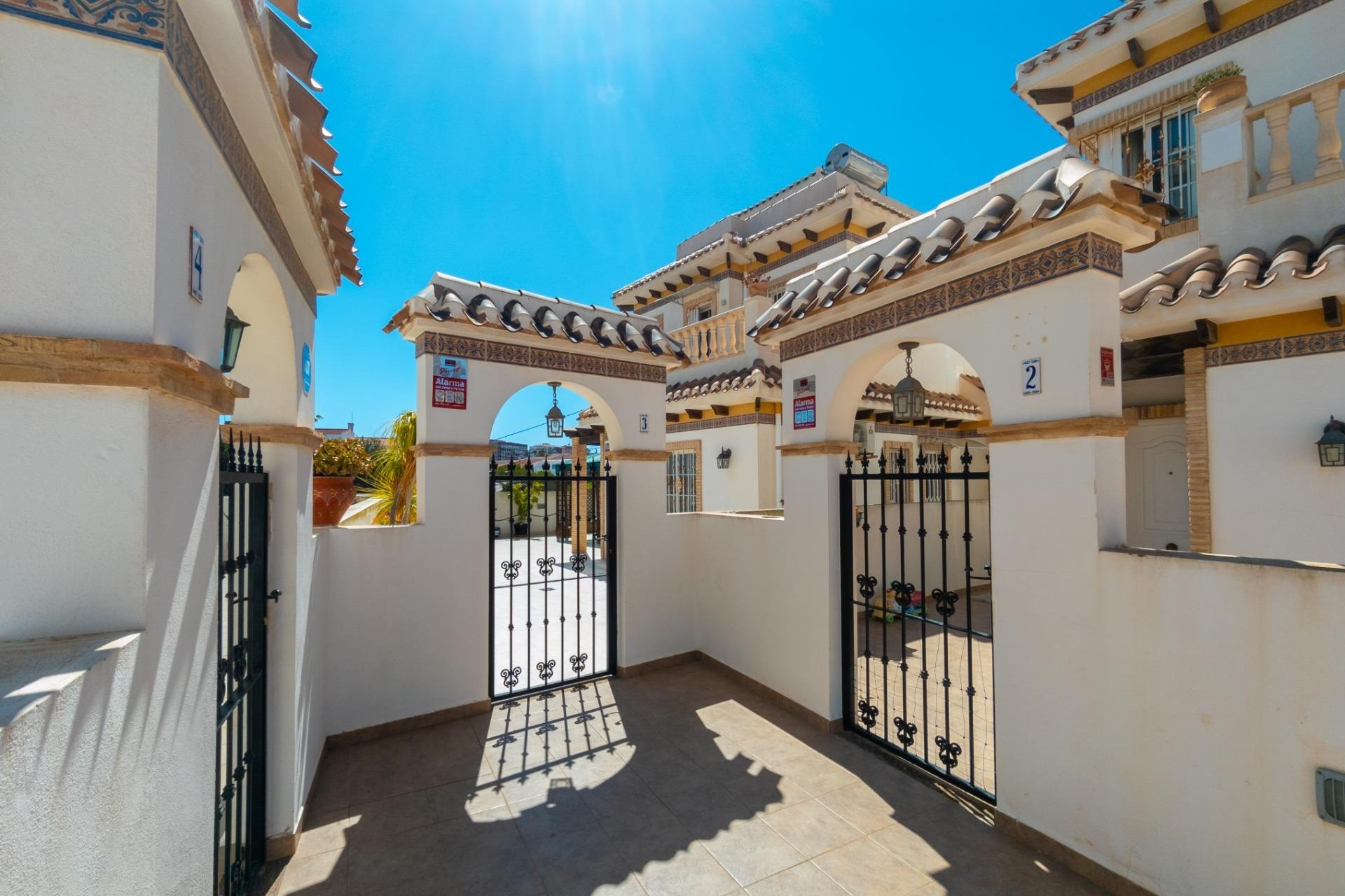 Revente - Villa - Torrevieja - La Mata