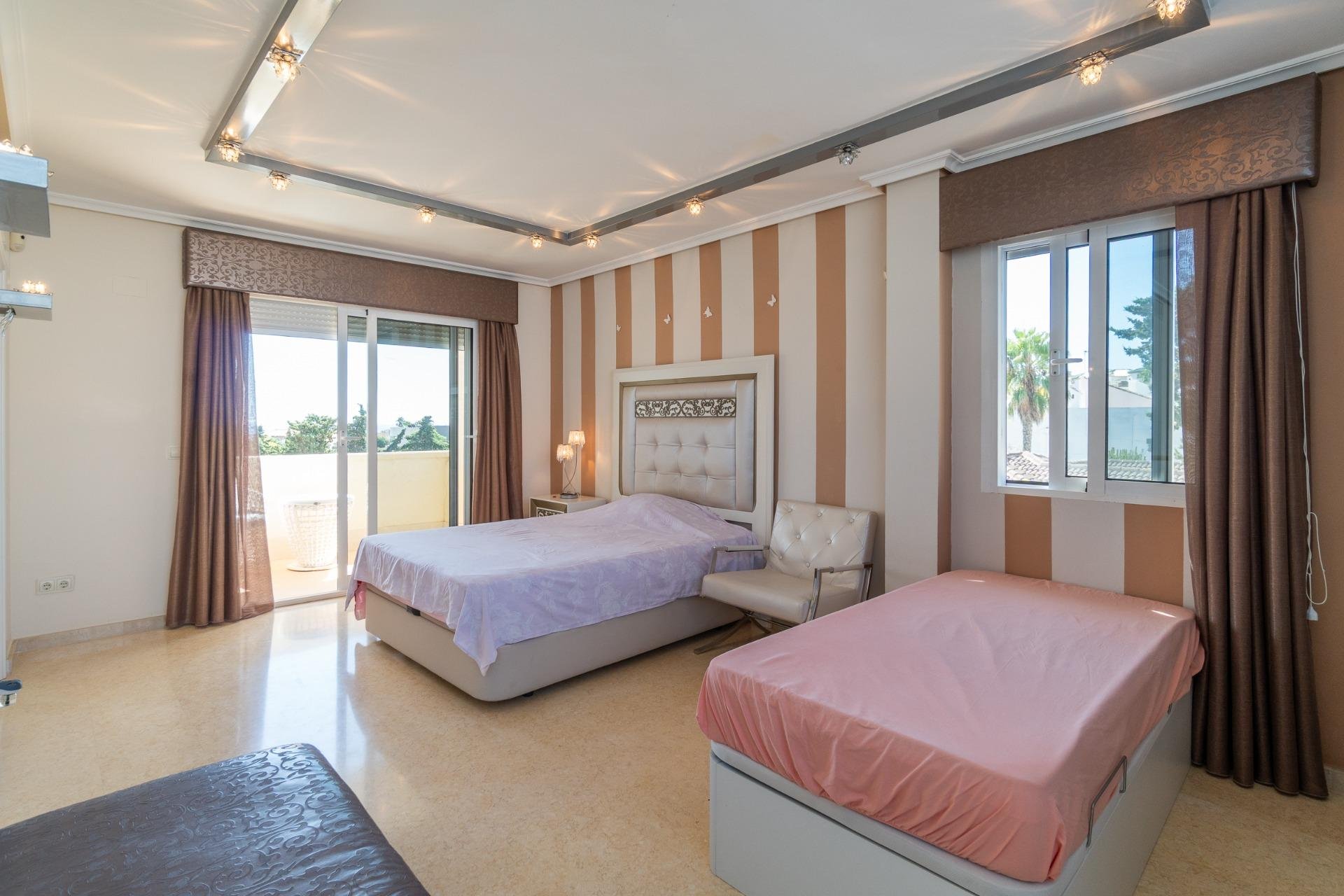 Revente - Villa - Torrevieja - La Mata