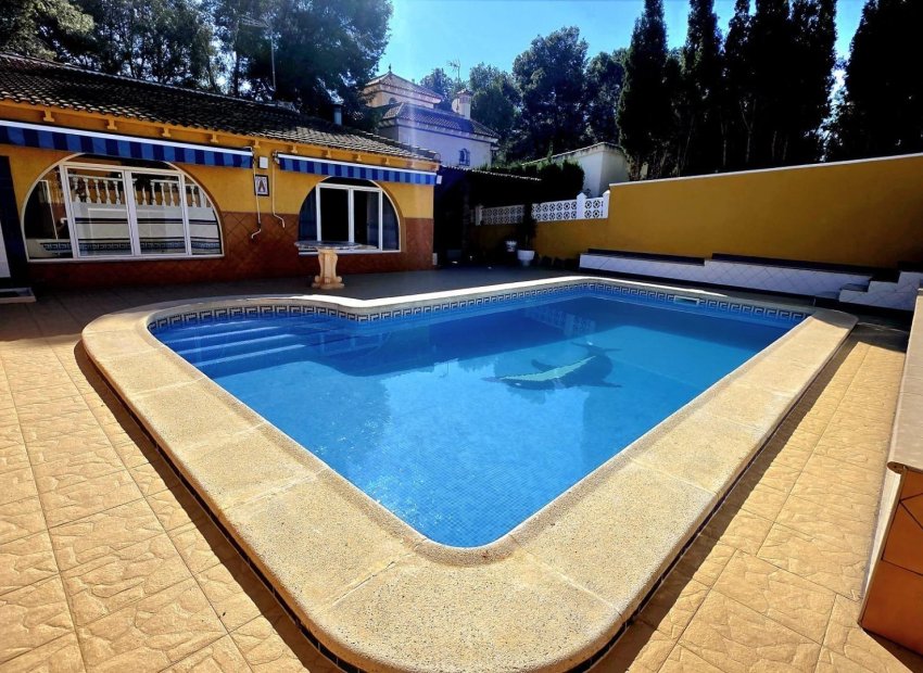 Revente - Villa - Torrevieja - La Siesta