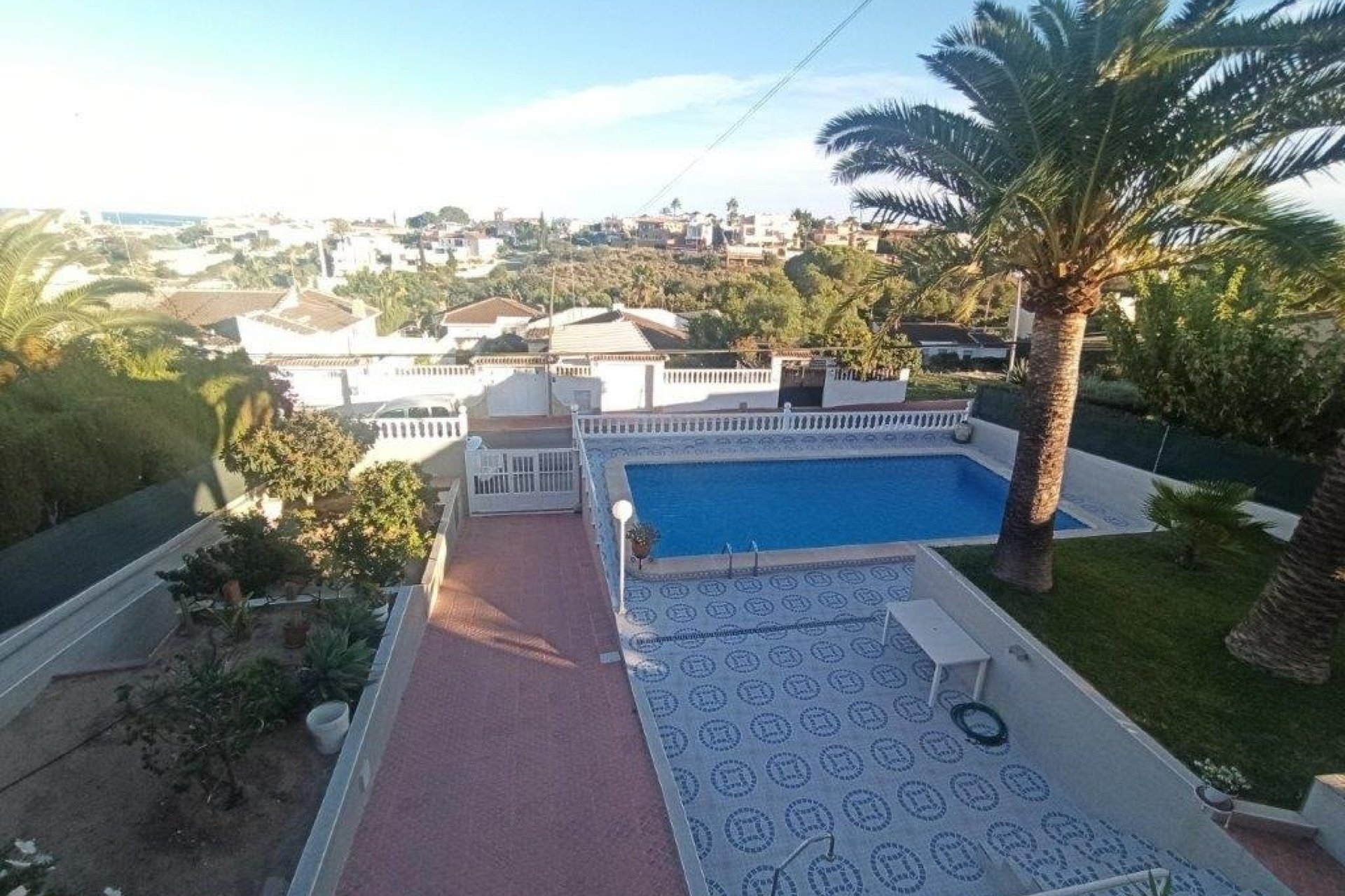 Revente - Villa - Torrevieja - Los balcones