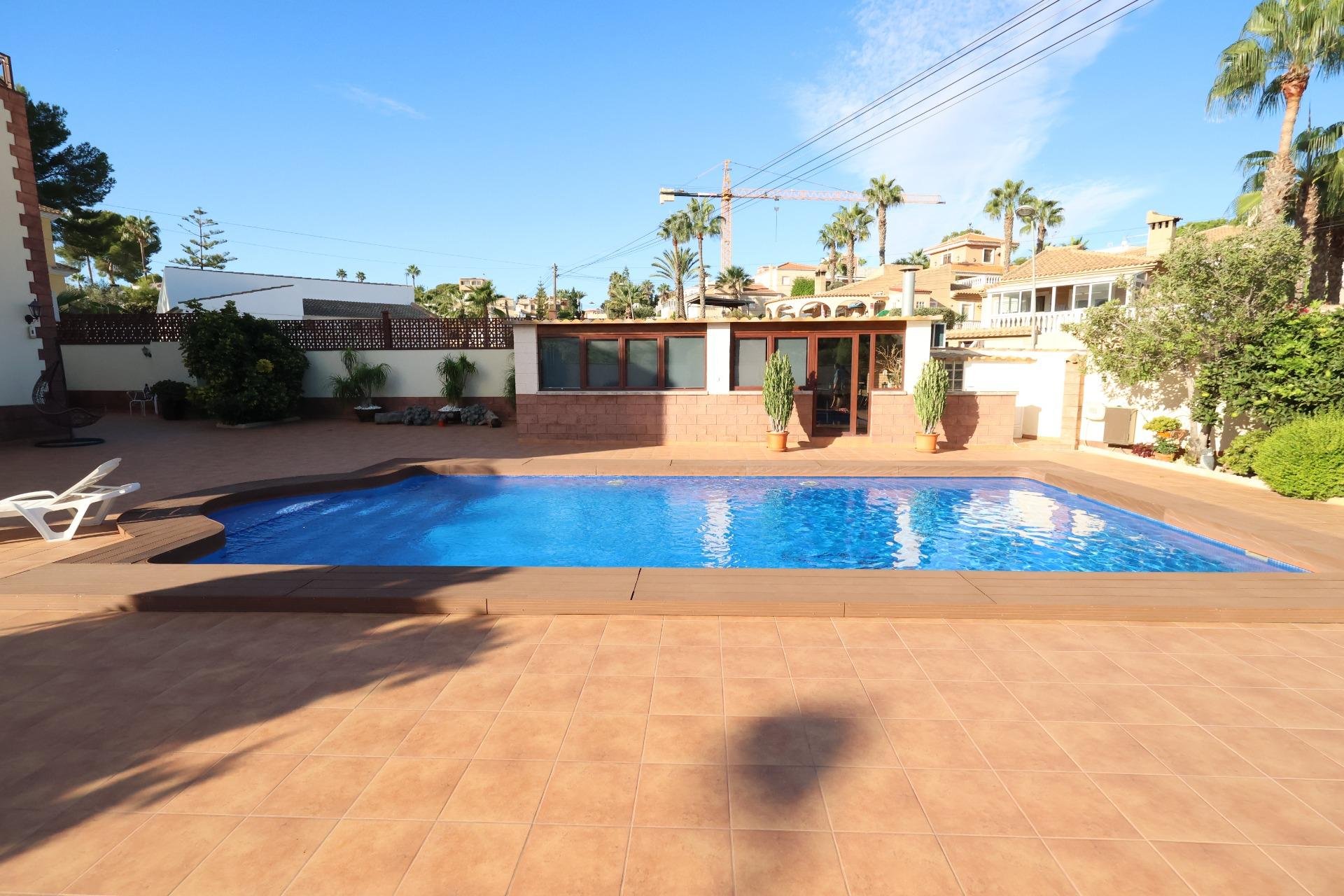 Revente - Villa - Torrevieja - Los Balcones