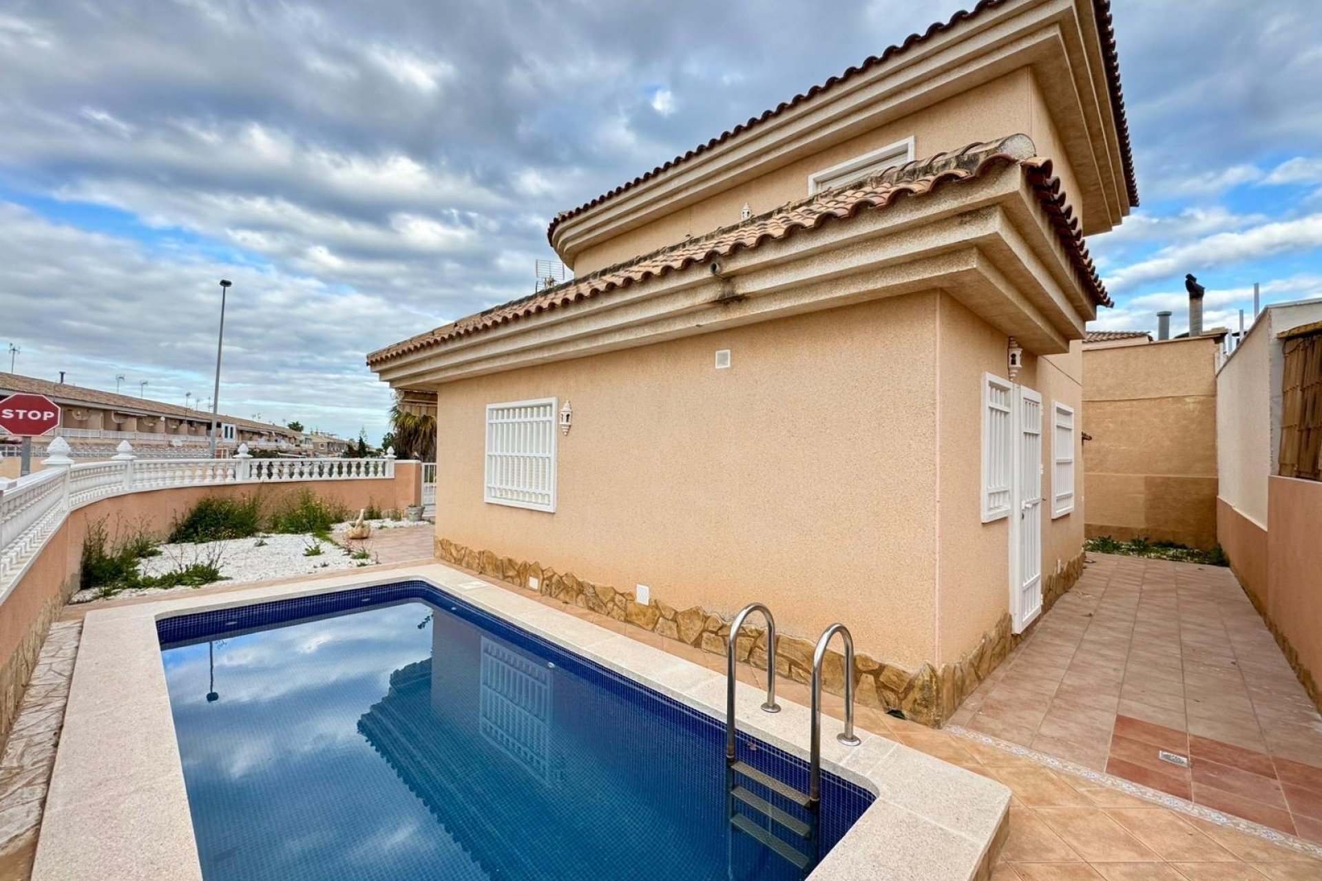 Revente - Villa - Torrevieja - Los Balcones