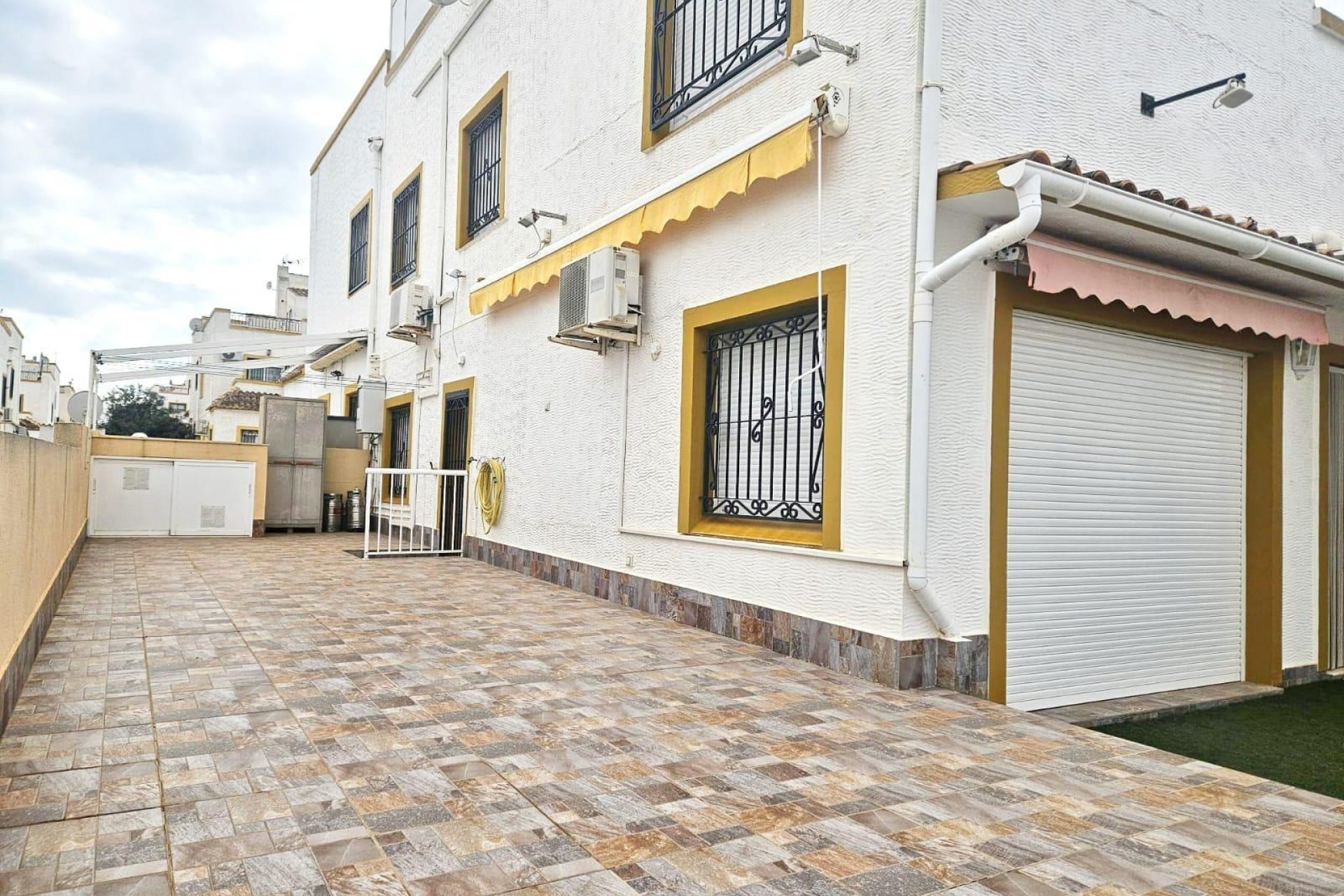 Revente - Villa - Torrevieja - Los Balcones