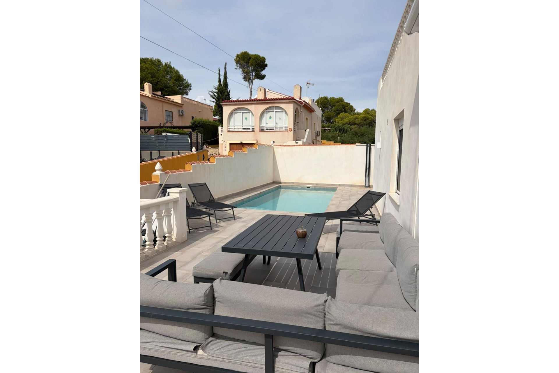 Revente - Villa - Torrevieja - Los Balcones