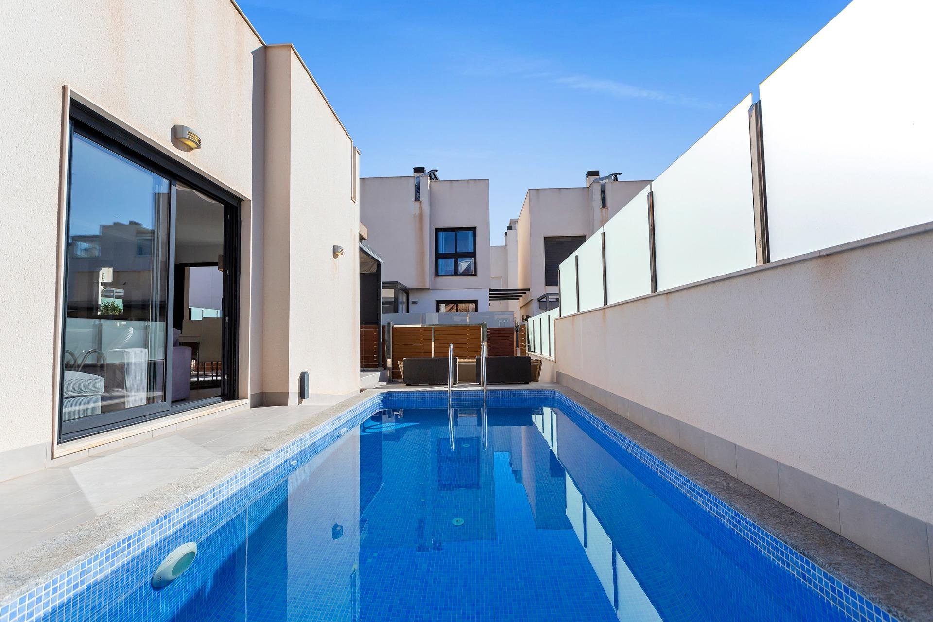 Revente - Villa - Torrevieja - Sector 25