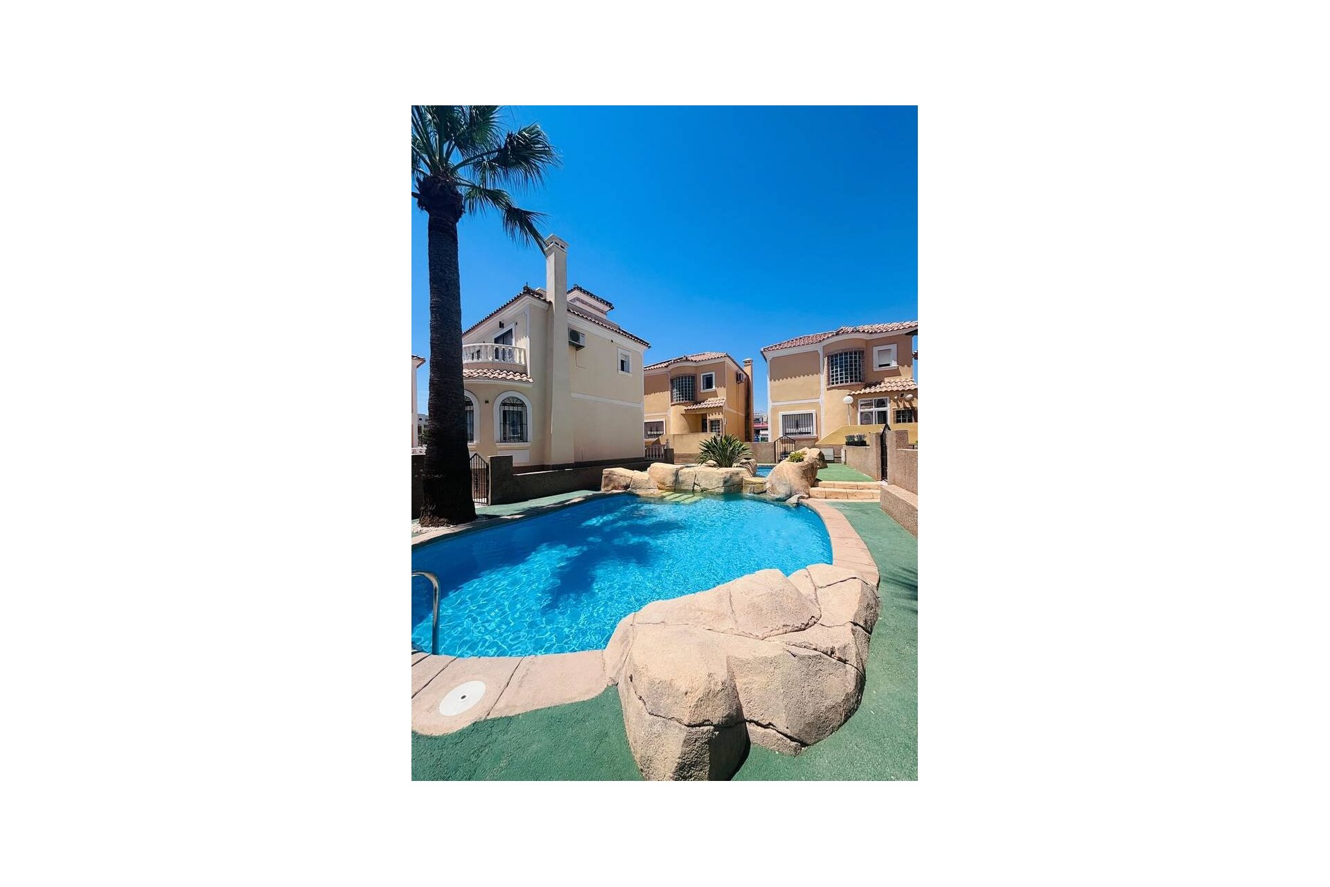 Revente - Villa - Villamartin - Blue lagoon