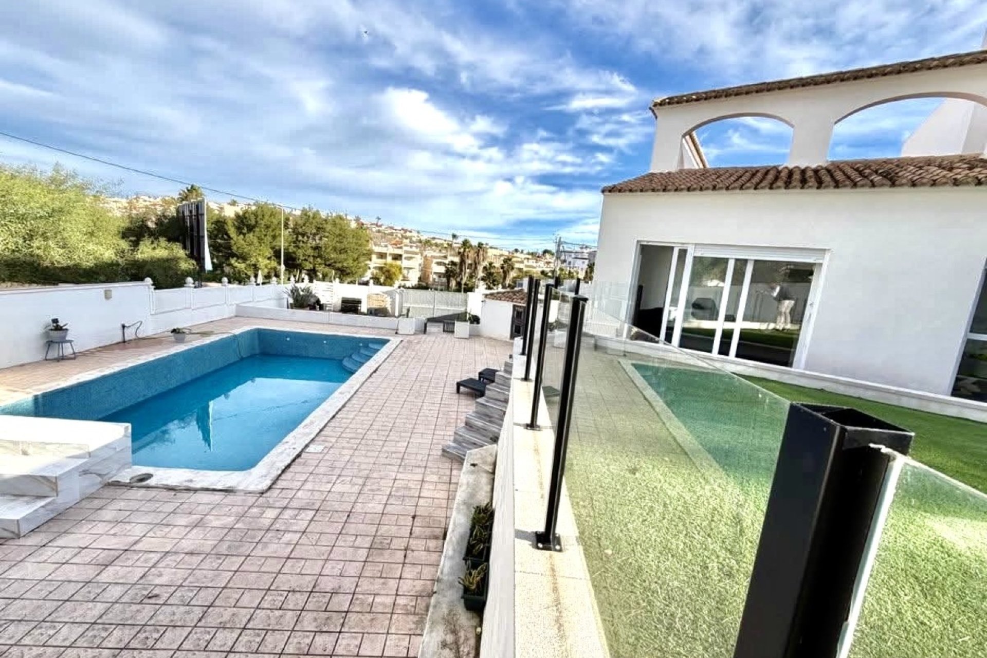 Revente - Villa - Villamartin - Villamartín