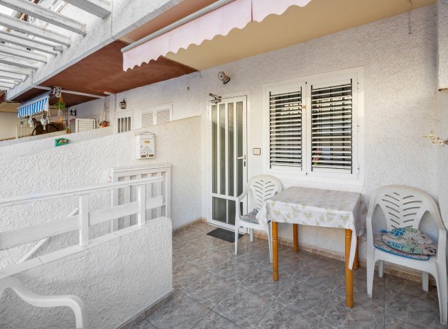 Terraced house - Herverkoop - Torrevieja - Acequion