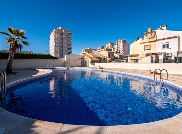 Terraced house - Wiederverkauf - Torrevieja - Aguas nuevas 1