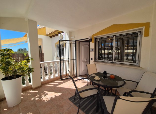 Terrassenhaus - Wiederverkauf - Alicante - La Florida