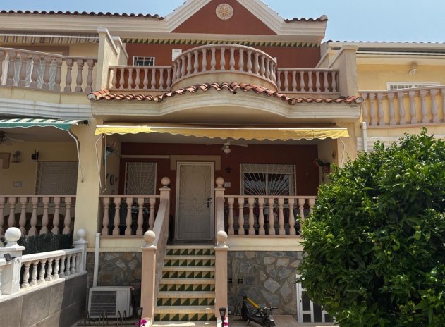 Terrassenhaus - Wiederverkauf - Ciudad Quesada - DSC-33952