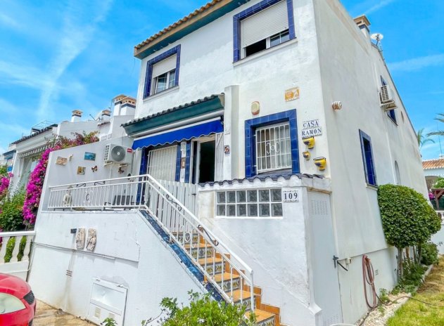 Terrassenhaus - Wiederverkauf - Orihuela Costa - La Rioja
