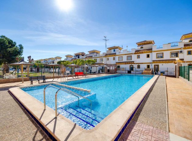 Terrassenhaus - Wiederverkauf - Torrevieja - Torrevieja