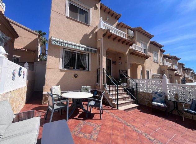 Terrassenhaus - Wiederverkauf - Villamartin - Villamartín