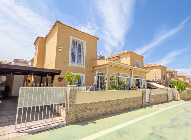 Townhouse * - Resale - Los Balcones * - Los Balcones *