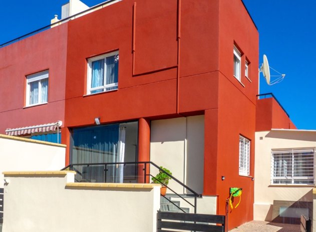 Townhouse * - Resale - Orihuela Costa * - Villamartín * 