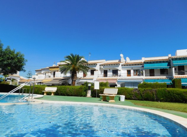 Townhouse * - Resale - Torrevieja * - Lago Jardin