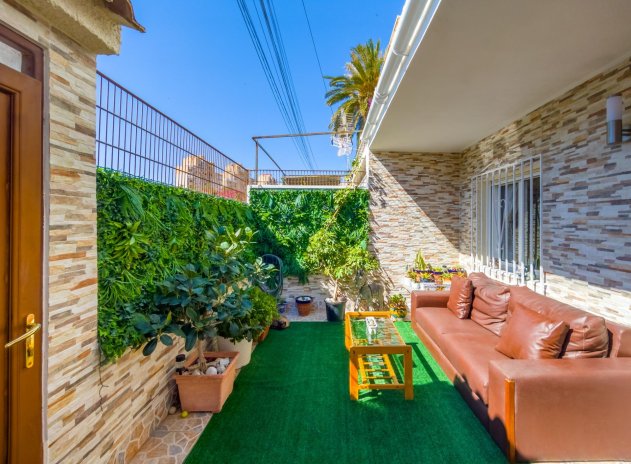 Townhouse * - Resale - Torrevieja * - Torrevieja *