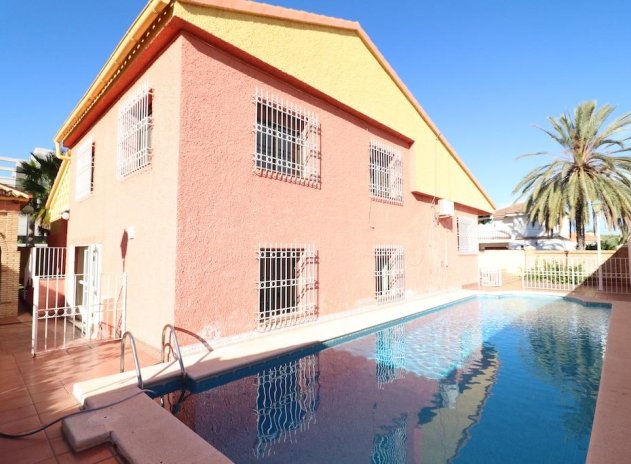 Villa - Herverkoop - Cabo Roig - MUY CERCA DE LA PLAYA