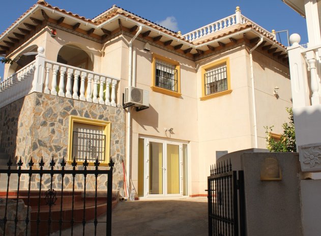 Villa - Herverkoop - La Zenia - La Zenia