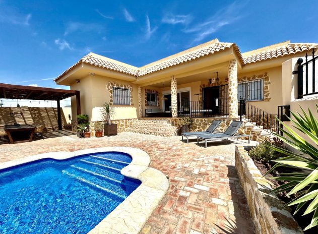 Villa - Herverkoop - La Zenia - La Zenia