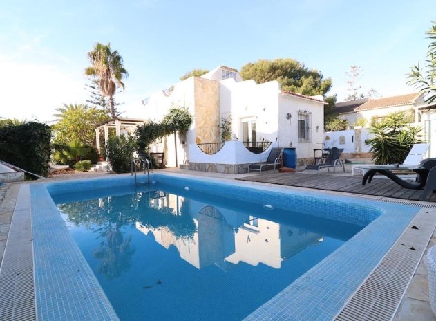 Villa - Herverkoop - Orihuela Costa - La Zenia