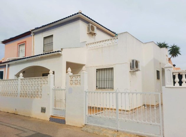 Villa - Herverkoop - Torrevieja - Los Altos