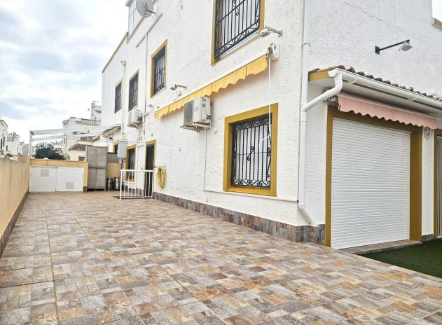 Villa - Herverkoop - Torrevieja - Los Balcones
