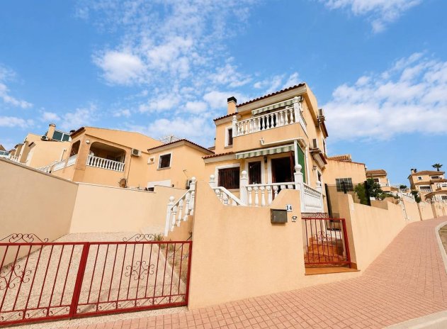 Villa - Herverkoop - Villamartin - Blue lagoon