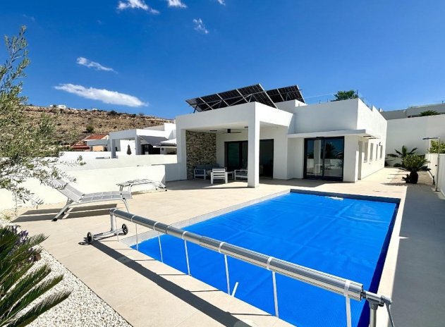 Villa - New Build - Benijofar - Pueblo